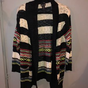 Women’s cardigan. Size small